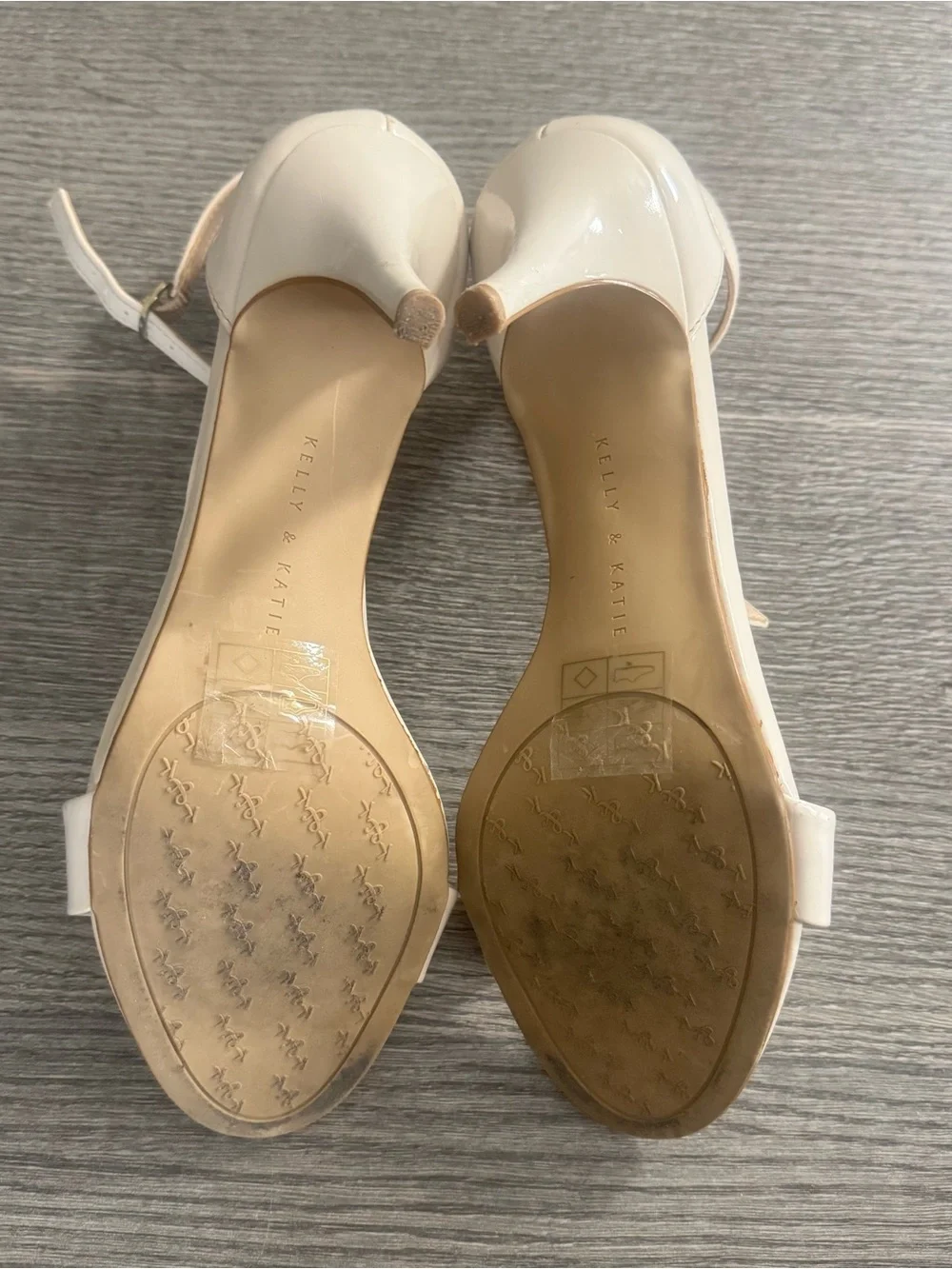 Kelly & Katie Nadia Strappy Sandals heels US 9.5 UK 7.5 Cream